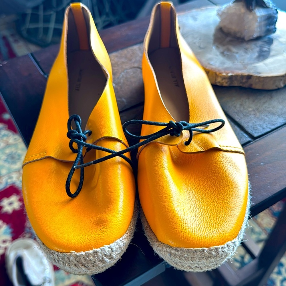 NWOT Yellow ALL BLACK Loafer’s.